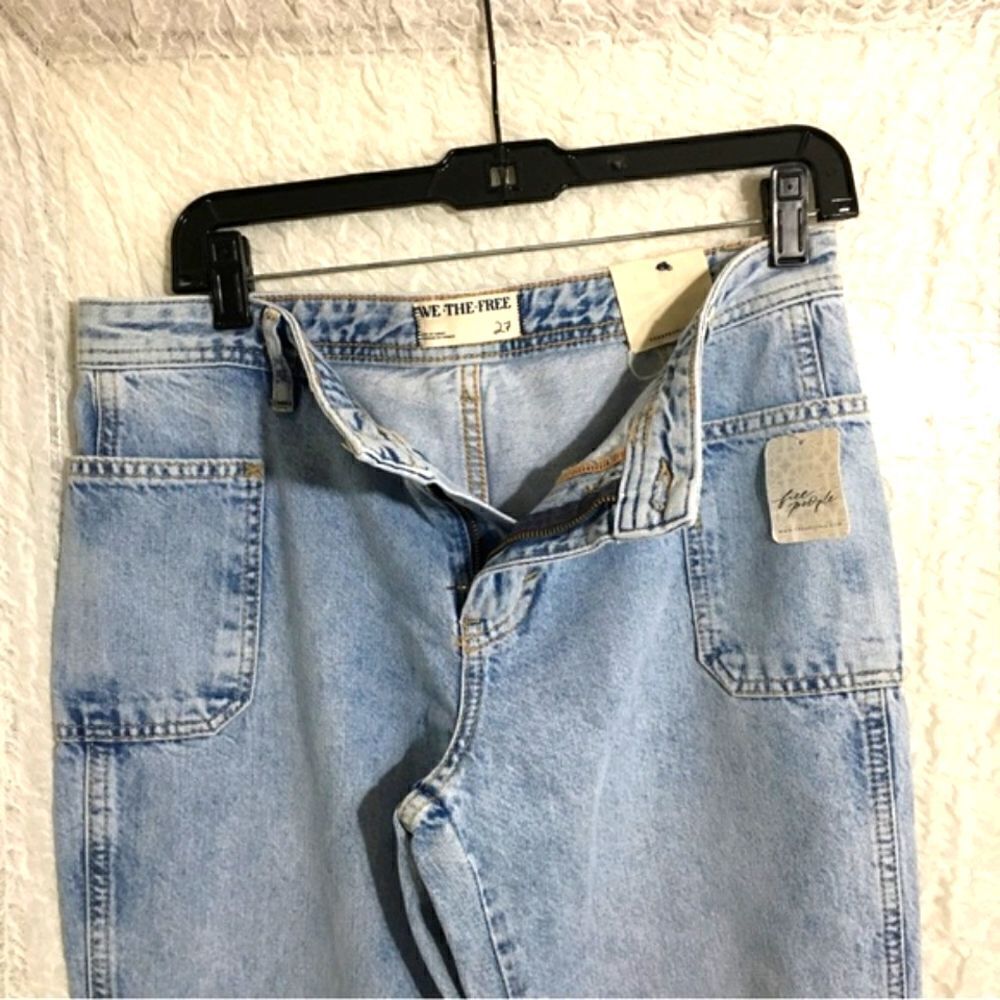 Free People- We The Free Izzy Flare Jeans Size 27 - Picture 5 of 11